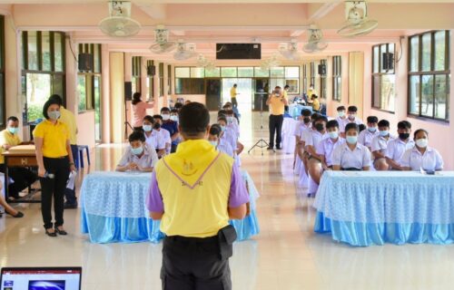 พมจ.พัทลุง ร่วมโครงการสร้างจิตสำนึกต่อสถาบันพระมหากษัตริย์