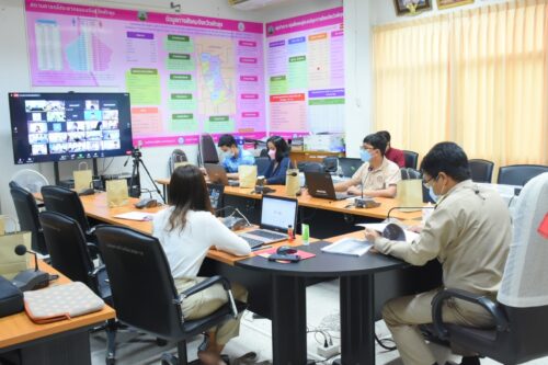 พมจ.พัทลุง ร่วมอบรมระบบสมุดครอบครัวอิเล็กทรอนิกส์ (MSO – LOGBOOK) ภายใต้โครงการพัฒนาแพลตฟอร์มเพื่อพัฒนาคุณภาพชีวิตกลุ่มคนเปราะบางรายครัวเรือน พม.