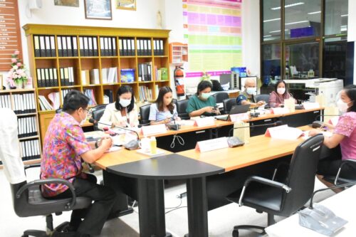 สนง.พมจ.พัทลุง จัดประชุมคณะทำงานกลั่นกรองโครงการขอรับเงินอุดหนุนกองทุนส่งเสริมการจัดสวัสดิการสังคมจังหวัดพัทลุง ครั้งที่ 1/2565