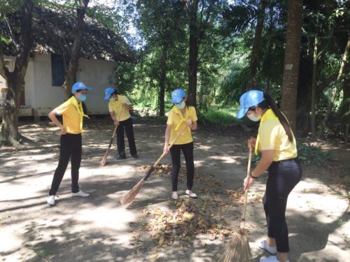 พมจ.พัทลุง มอบหมายข้าราชการและเจ้าหน้าที่ ร่วมกิจกรรมจิตอาสาพัฒนา เนื่องในวันที่ระลึกพระบาทสมเด็จพระนั่งเกล้าเจ้าอยู่หัว