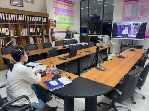 พมจ.พัทลุง มอบหมายเจ้าหน้าที่ร่วมเข้าเฝ้าทูลละอองพระบาท สมเด็จพระกนิษฐาธิราชเจ้า กรมสมเด็จพระเทพรัตนราชสุดาฯ  สยามบรมราชกุมารี ผ่านระบบ Zoom Meeting
