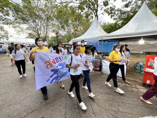 พม.จังหวัดพัทลุง มอบหมายเจ้าหน้าที่ร่วมเดินรณรงค์ประชาสัมพันธ์ “สงกรานต์ปลอดภัย สาดสุขเคารพสิทธิ สืบสานประเพณี ไม่ลวนลาม ไม่ฉวยโอกาส งดเหล้า ลดความรุนแรง ลดอุบัติเหตุ”